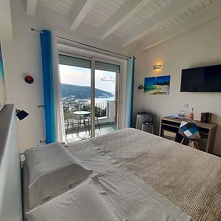 Bed and breakfast The Stunning 4*