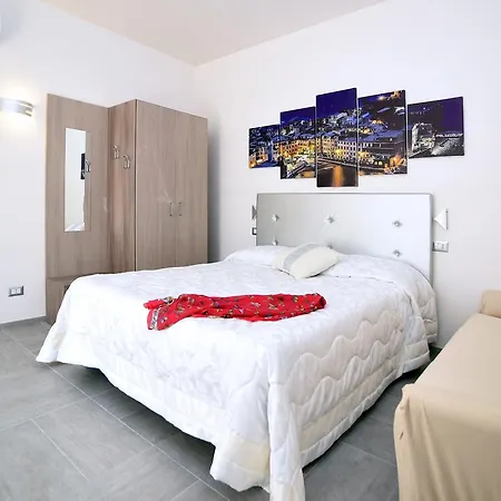 ベッド・アンド・ブレックファスト The Stunning